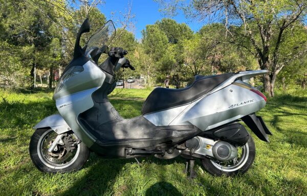 APRILIA ATLANTIC 125´06,    1.500€