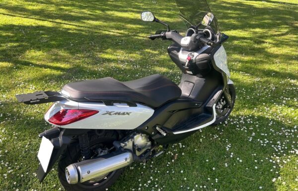 YAMAHA X MAX 125´10,    2.400€