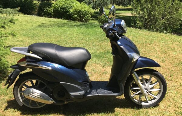 PIAGGIO LIBERTY 125´15, 1300€